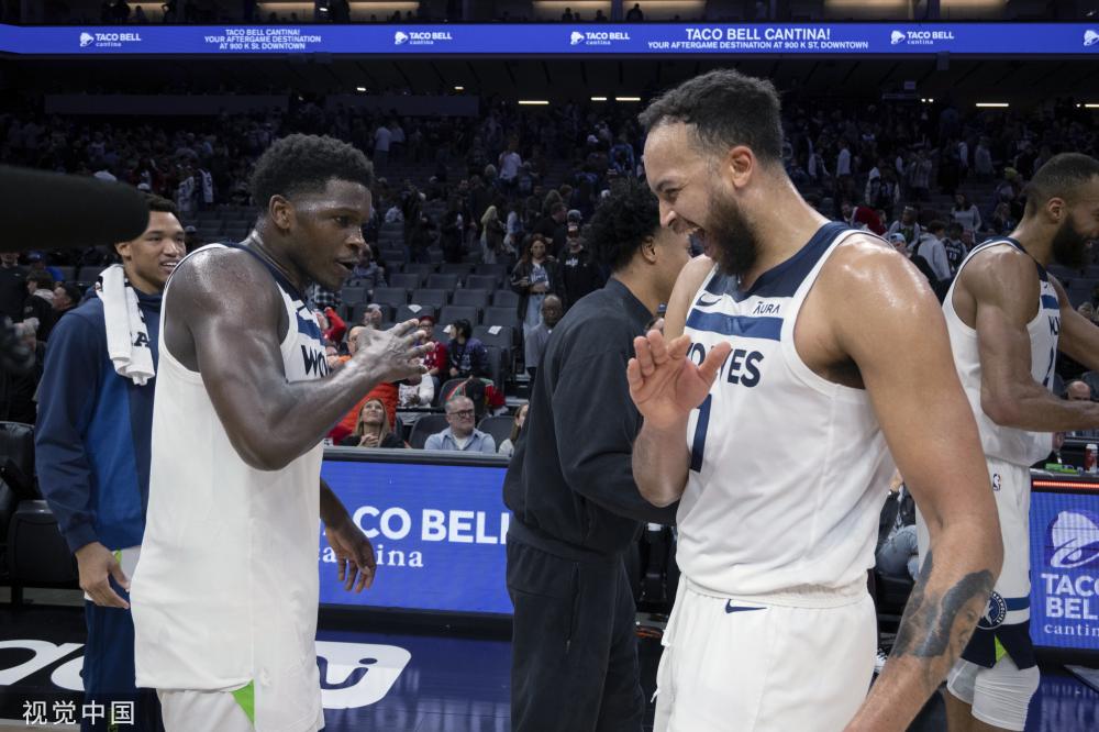 伤病退场 伤病退场